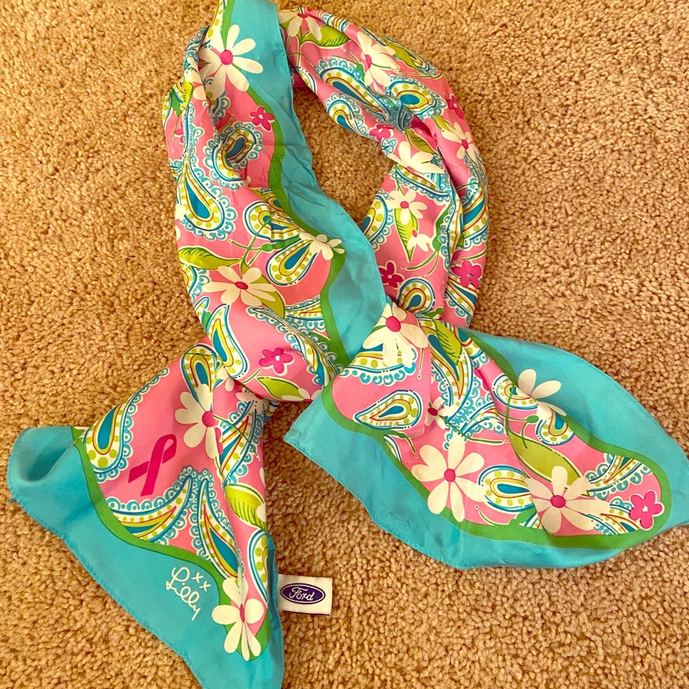 GUC Lilly Pulitzer Ford’s breast cancer scarf